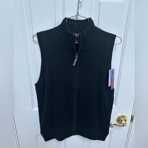 Women's Black Zip-Up Vest